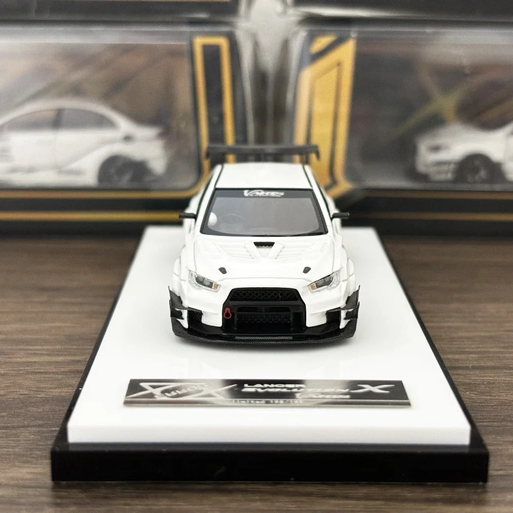 Фото В наличии: 404 Erro 1/64 EVO X Varis Pearl – подарки на день рождения, коллекционные модели для хобби и демонстрации №3