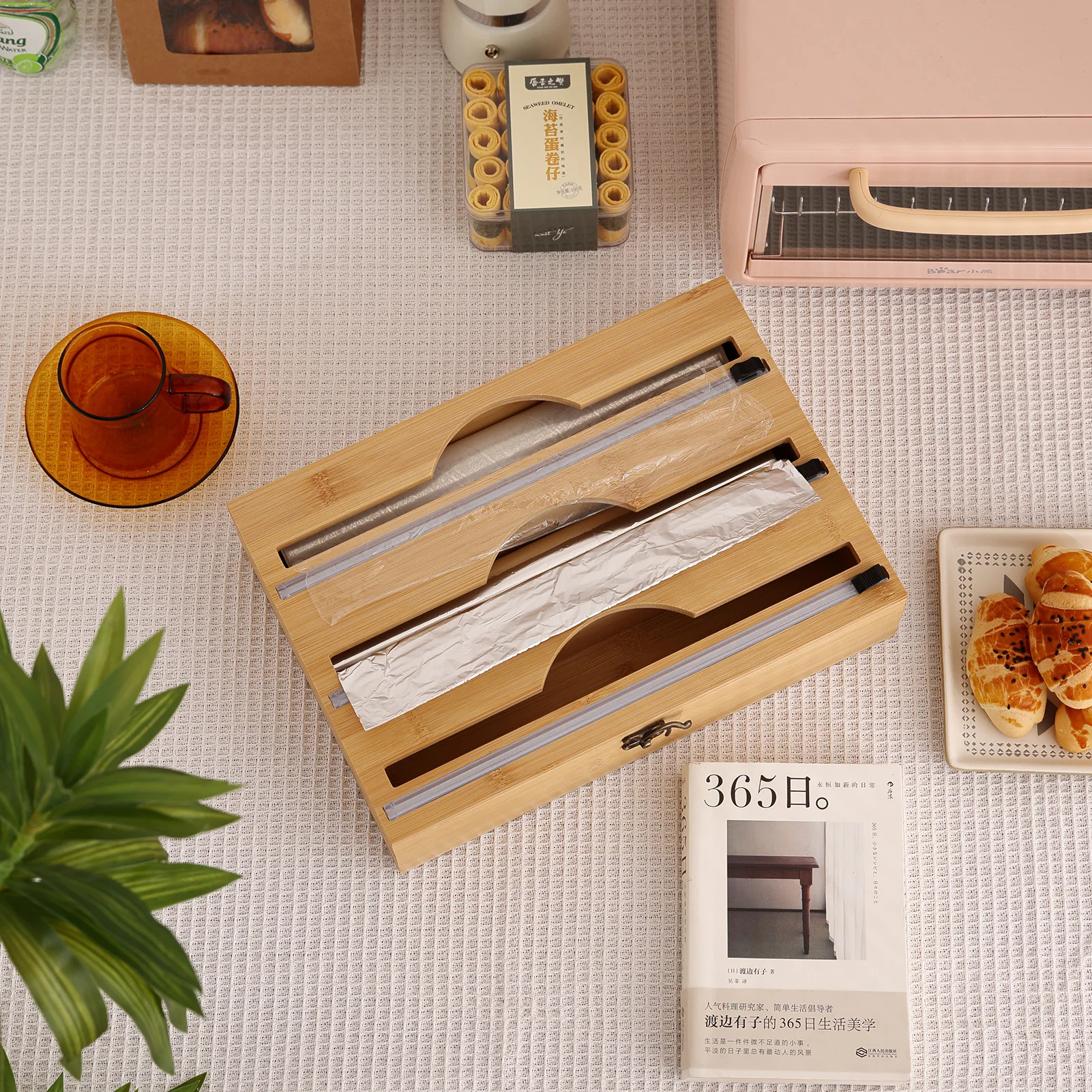 

Kitchen Cling Film Holder Refillable Food Wrap Dispenser Tin Foil Storage Roll Cling Film Organizer with Slid Cutter