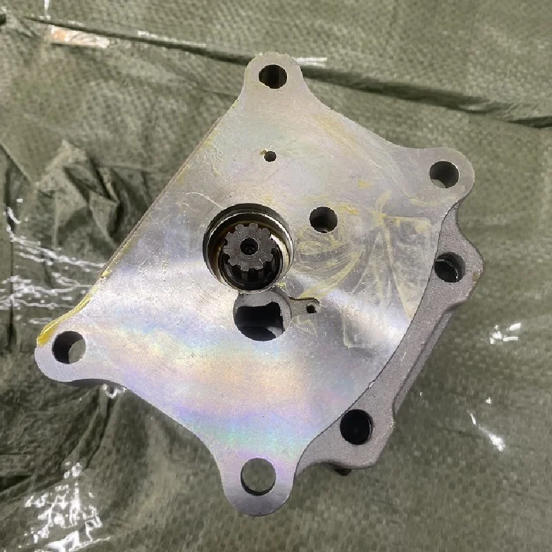 От производителя запчасти для пилотного насоса PC55 PC65 редукторный насос PC56-7