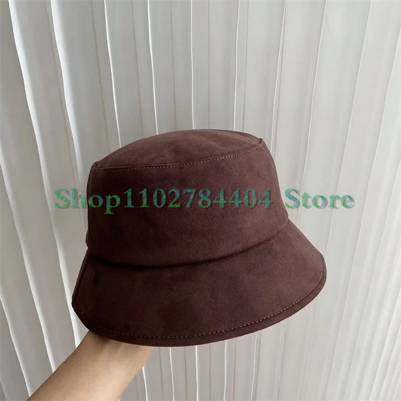 Рисунок 4 - Зимняя бейсболка 725026