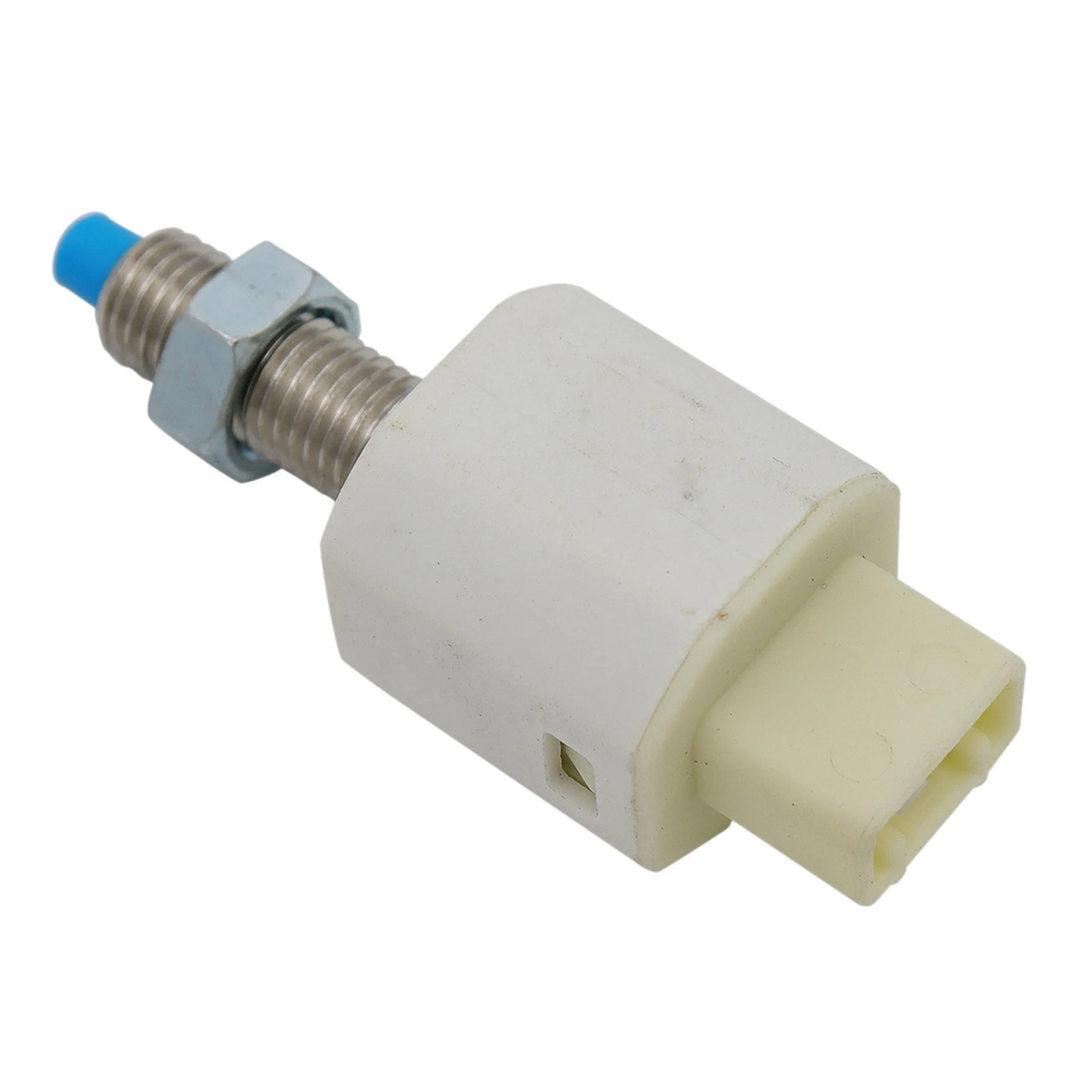 

84340-30130 Brake Light Switch StopLamp Switch for Toyota RAV4 Lexus GS350 IS250