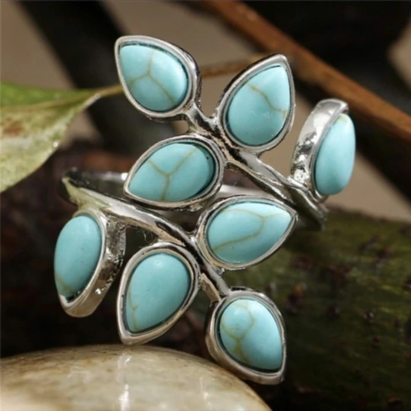 

Milangirl Fashion Simple Open Design Leaf Ring Personality Wedding Rings for Women Female Green leaf Rings Woman Jewelry