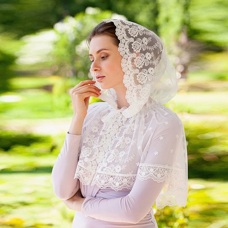 

Classical Floral Pattern Woman White Shawl for Spring Summer Outdoor Sunproof