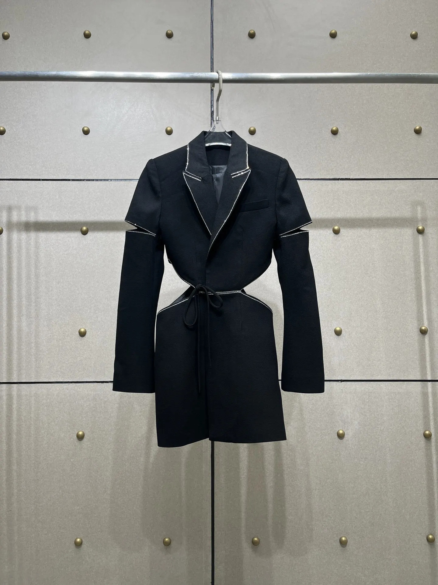 

Hot drill trim waistline suit dress