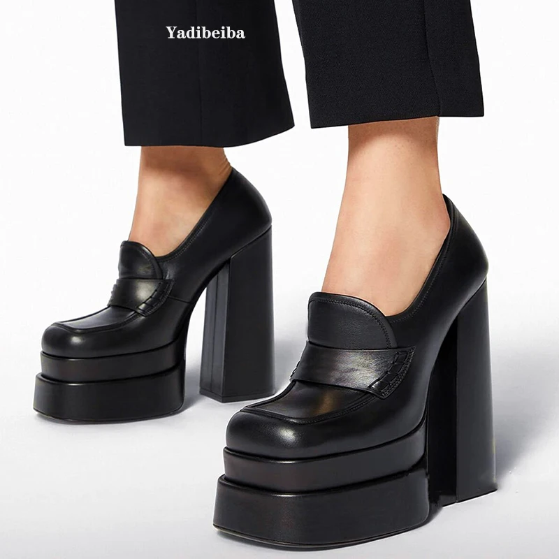 Туфли-лодочки женские 2022 на высоком каблуке черные в готическом стиле платформе