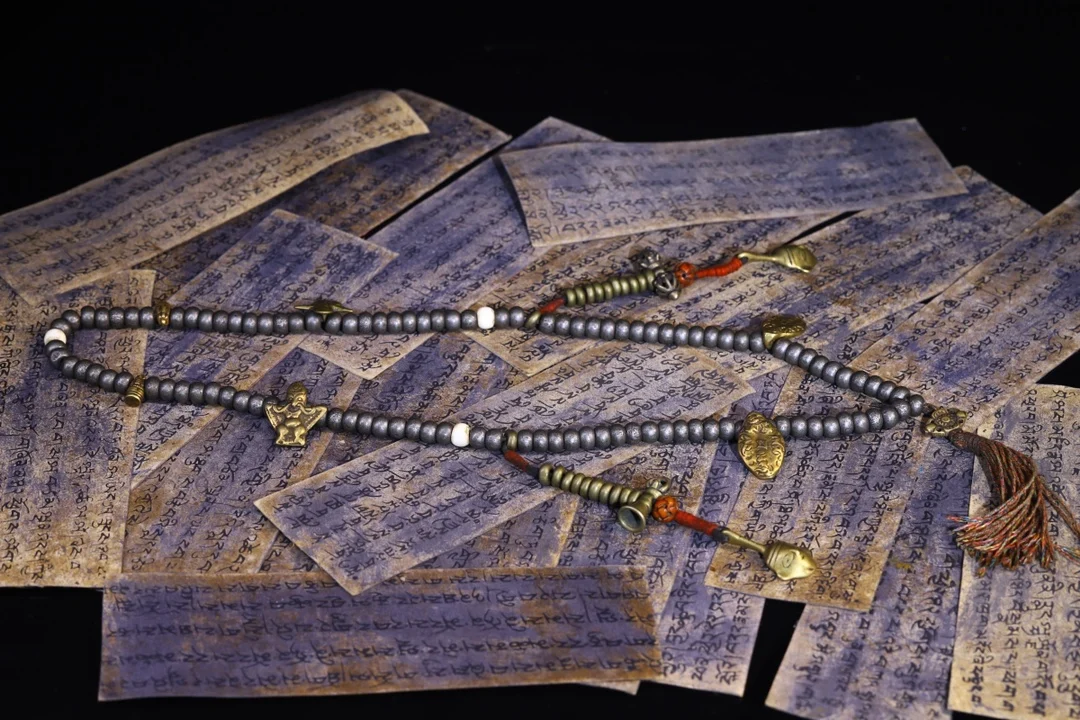 

21"Tibet Temple Collection Old Tiantie Hand polished 108 pieces Buddha Beads Necklace Pendant Amulet Dharma Town house Exorcism