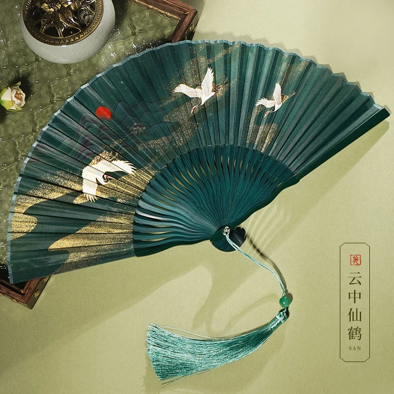 

Веер в старинном стиле, женский складной веер, веер для танцев Hanfu, небольшой Веер-журавль, веер из шелковой ткани, бамбуковый веер