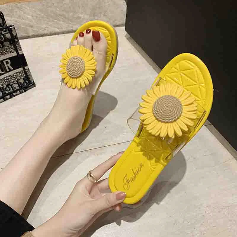 

2022 Summer Soft Women Slippers Non-Slip Home Rubber Flower Transparent Beach Shoes Sandals Indoor Ladies Shoes