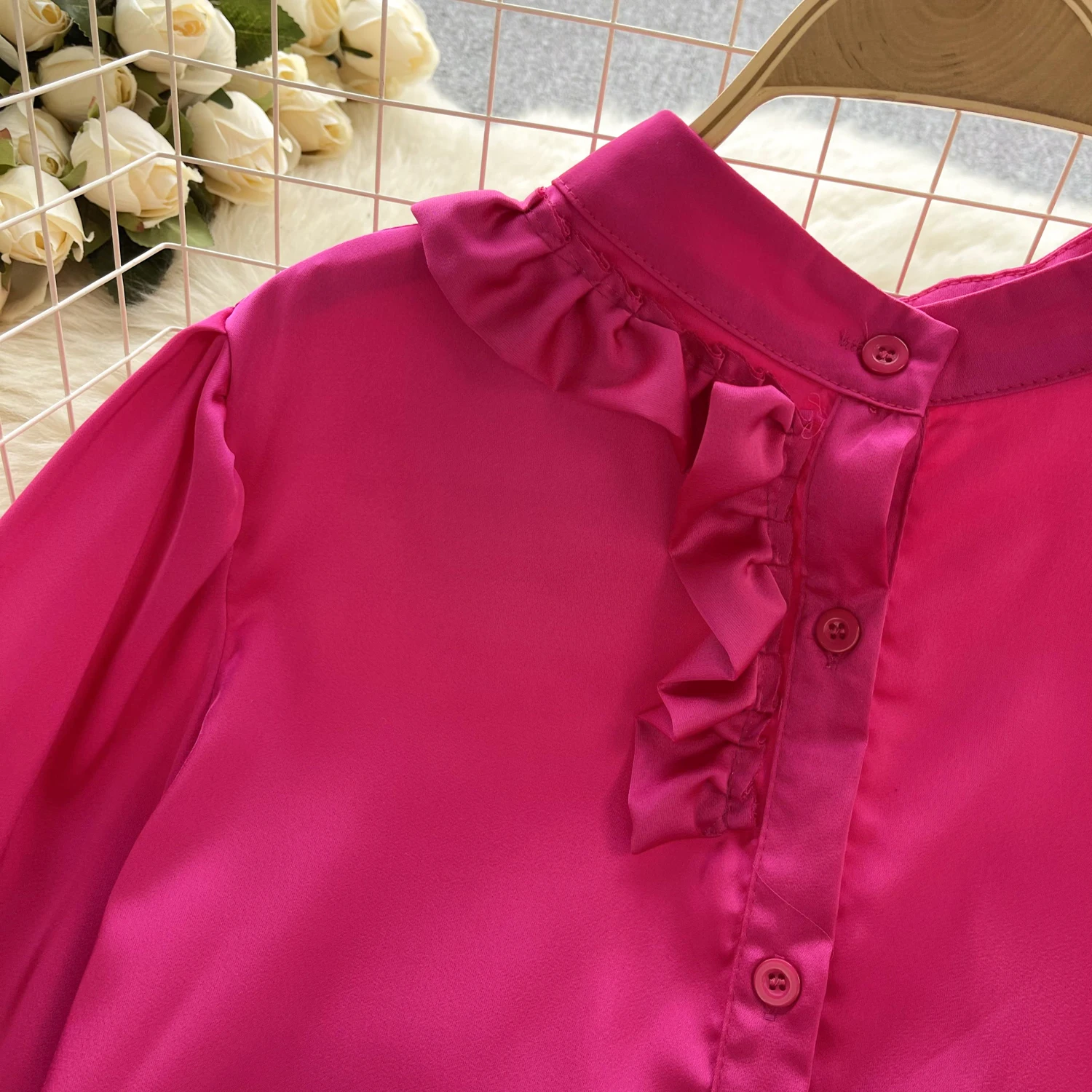 Шикарный элегантный атласный Свободный Топ с трехмерным цветочным принтом и