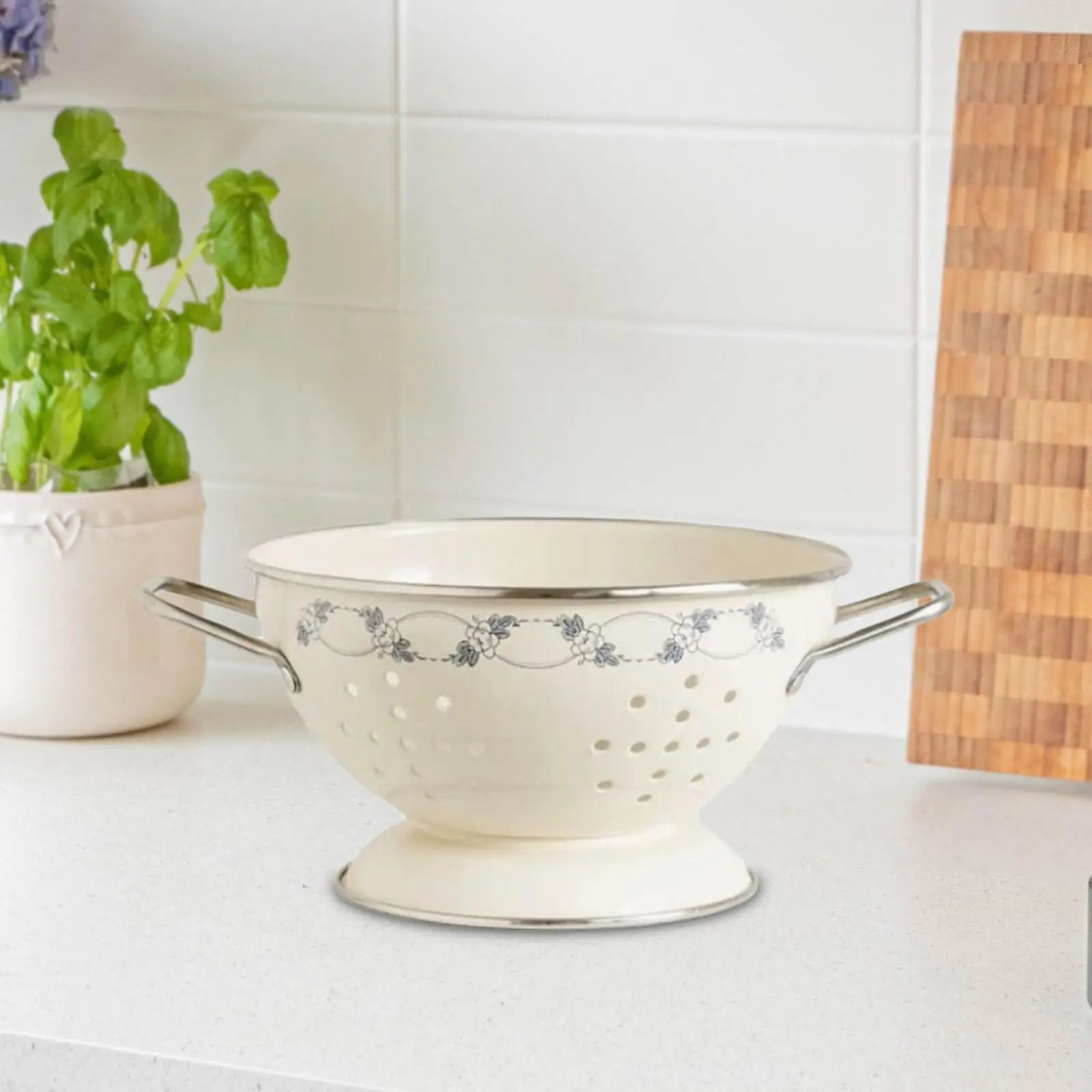 

Floral Fruit Basket Round Binaural Drainer Storage Rack Washing Colander Retro Drain Basket Bowl for Vegetables Family Dinners