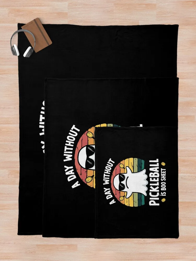 Милый призрак на Хэллоуин в день без пиклбола - это простыня милое жуткие одеяло