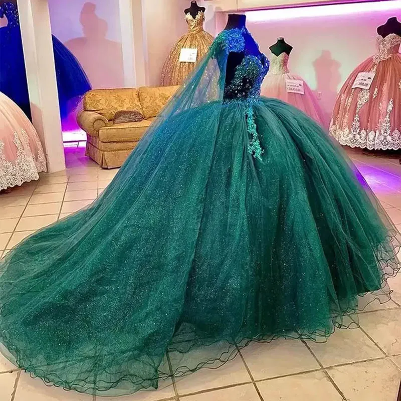 

Angelsbridep изумрудно-зеленое бальное платье 15-летние платья Quinceanera 2023 с запахом кристаллами открытыми плечами платье для дня рождения