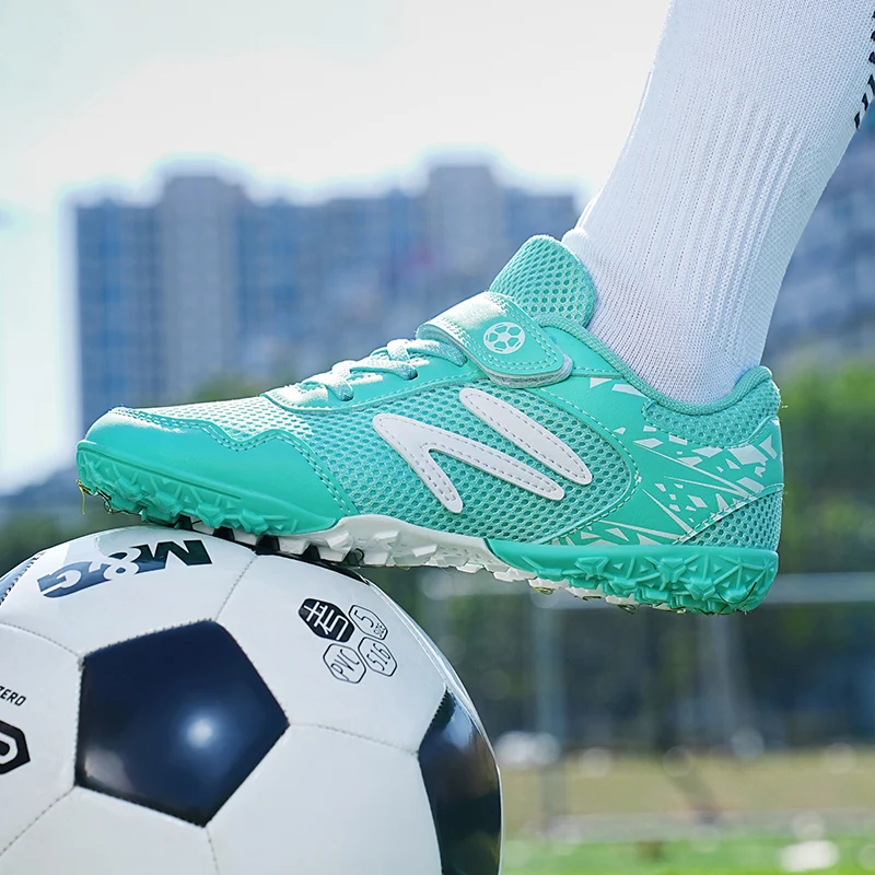 Оптовая продажа с фабрики 2024 новые детские футбольные ботинки кроссовки для