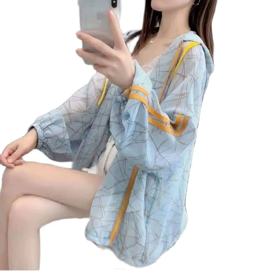 

Large size sunscreen clothes women's summer style new loose hooded long sleeved cardigan Chiffon thin coat P3 743