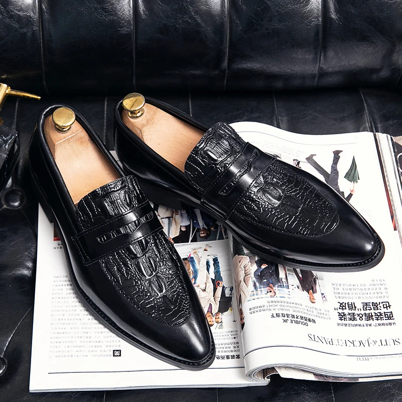 

Crocodile Pattern Leather Shoes Pointed Toe Loafers Men Slip-on Fashion Business Formal Wear Low-heeled Casual Spring Moccasins