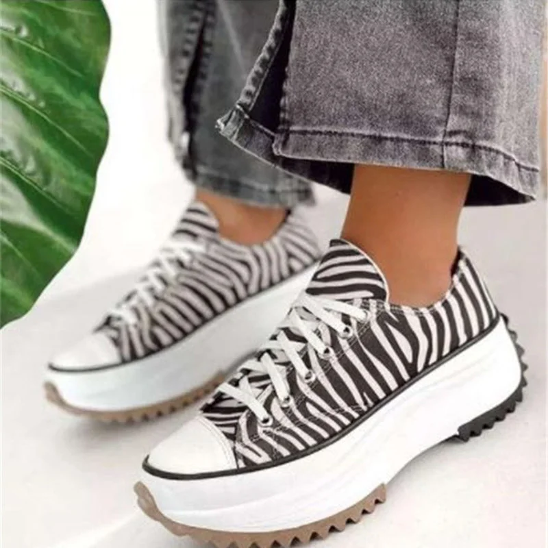 

2022 Sneakers Women's Shoes New Zebra Pattern Canvas Shoes Lightweight Comfortable Ladies Sports Casual Shoes Zapatillas Mujer
