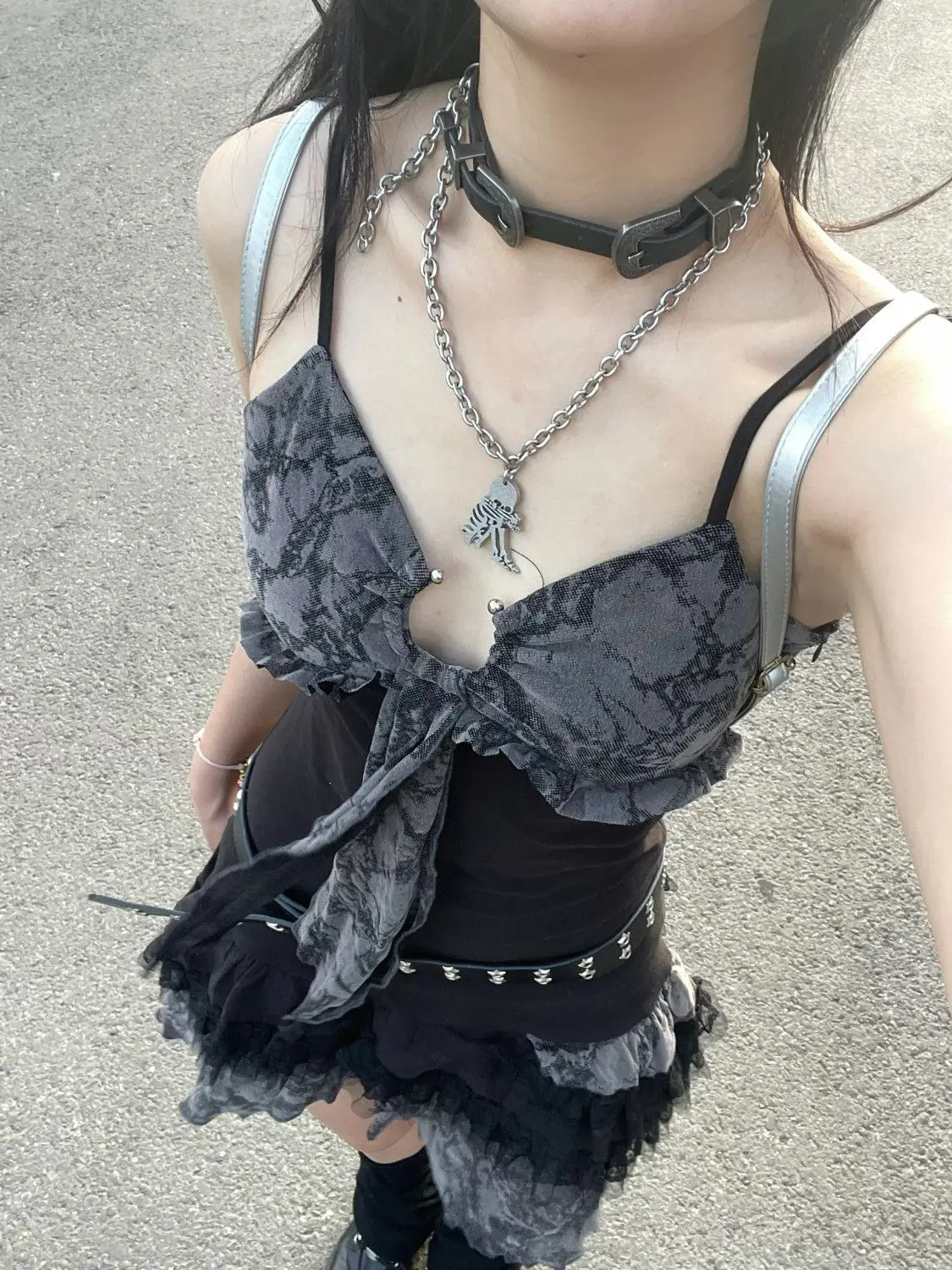 Платье на бретельках с кружевной прострочкой сексуальная Сексуальная Новинка