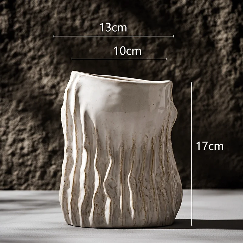 

Керамическая ваза CAPIRON