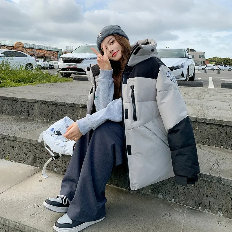 Женская зимняя куртка с капюшоном черная теплая парка повседневная