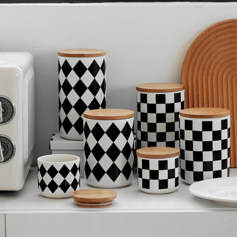 

Black and White Lattice Storage Jar Ceramic Candy Coffee Tea Candle Jar Cylindrical Jewelry Cosmetic Storage Box Food Container