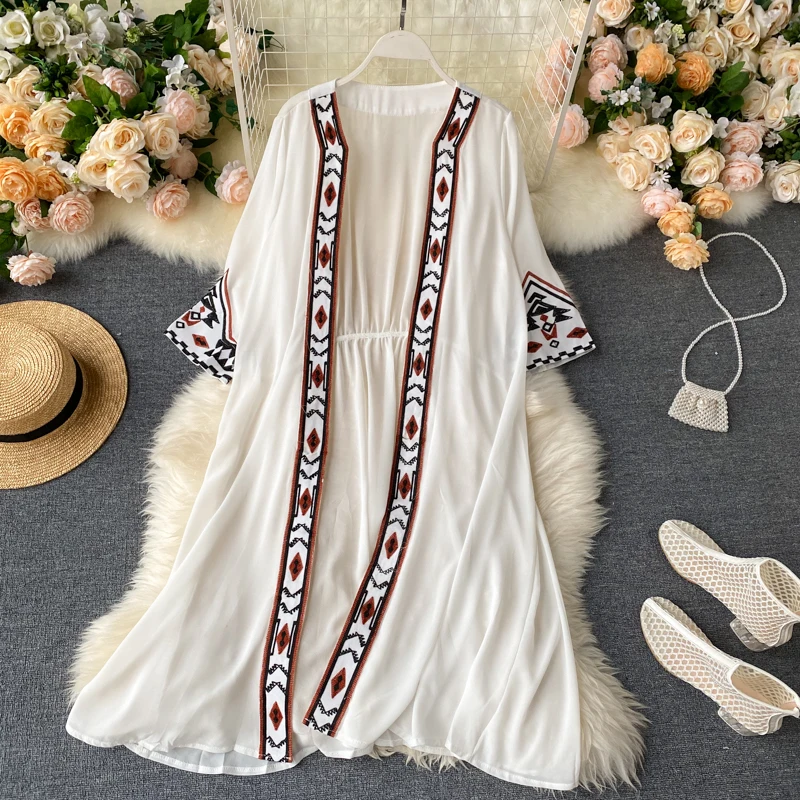 

Women New Cardigan Bohe Ethnic Holiday Style Sunscreen Shirt Exquisite Embroidered Lace Pattern Slim Midi Spring Summer Coat