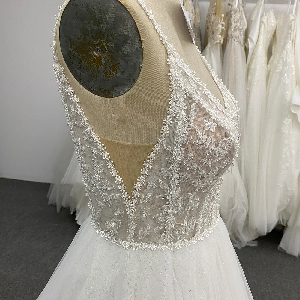 Свадебное платье с V-образным вырезом по индивидуальному заказу мягкий тюль без