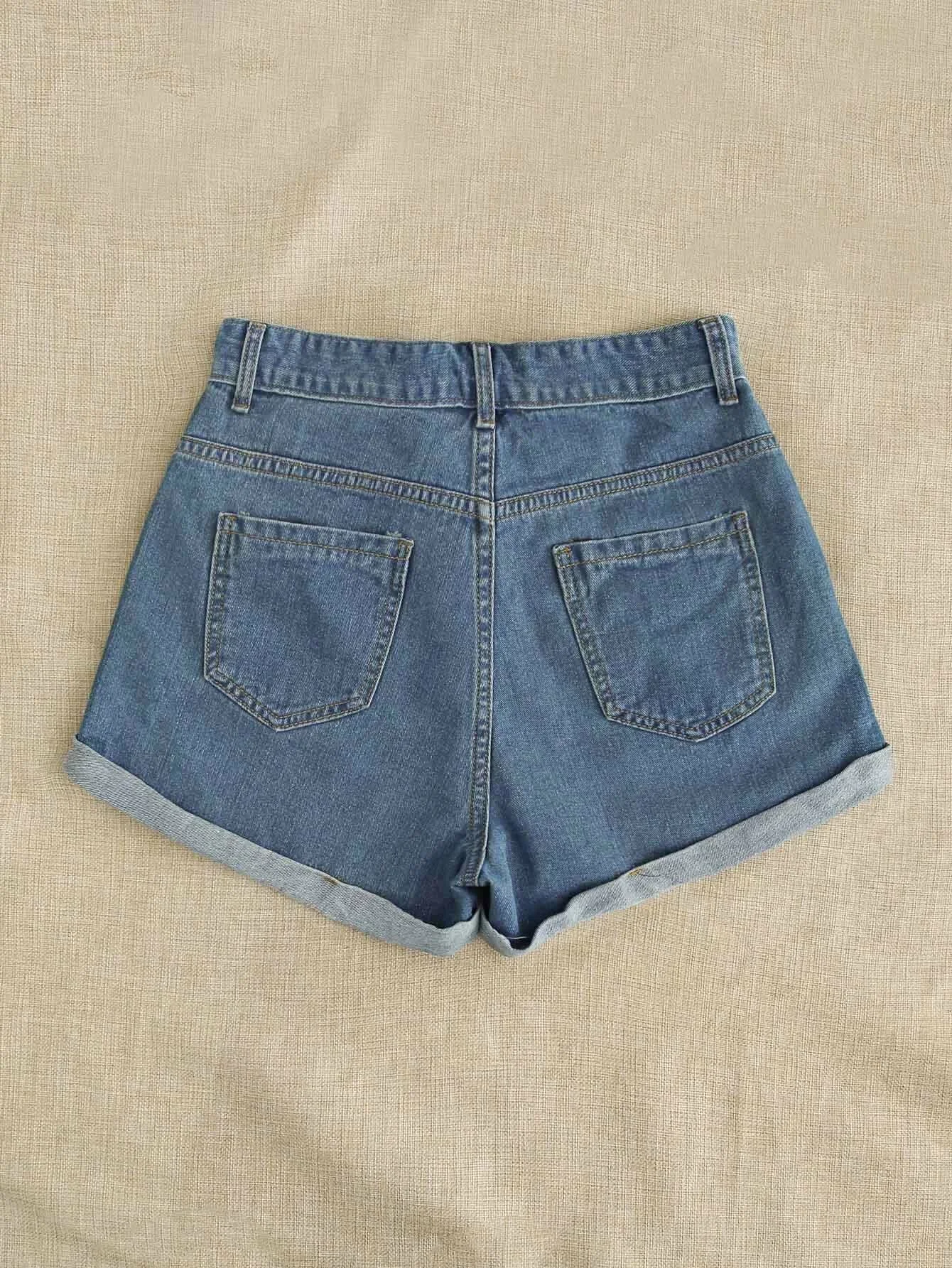 

tops Daisy Embroidery Turn Up Hem Denim Shorts