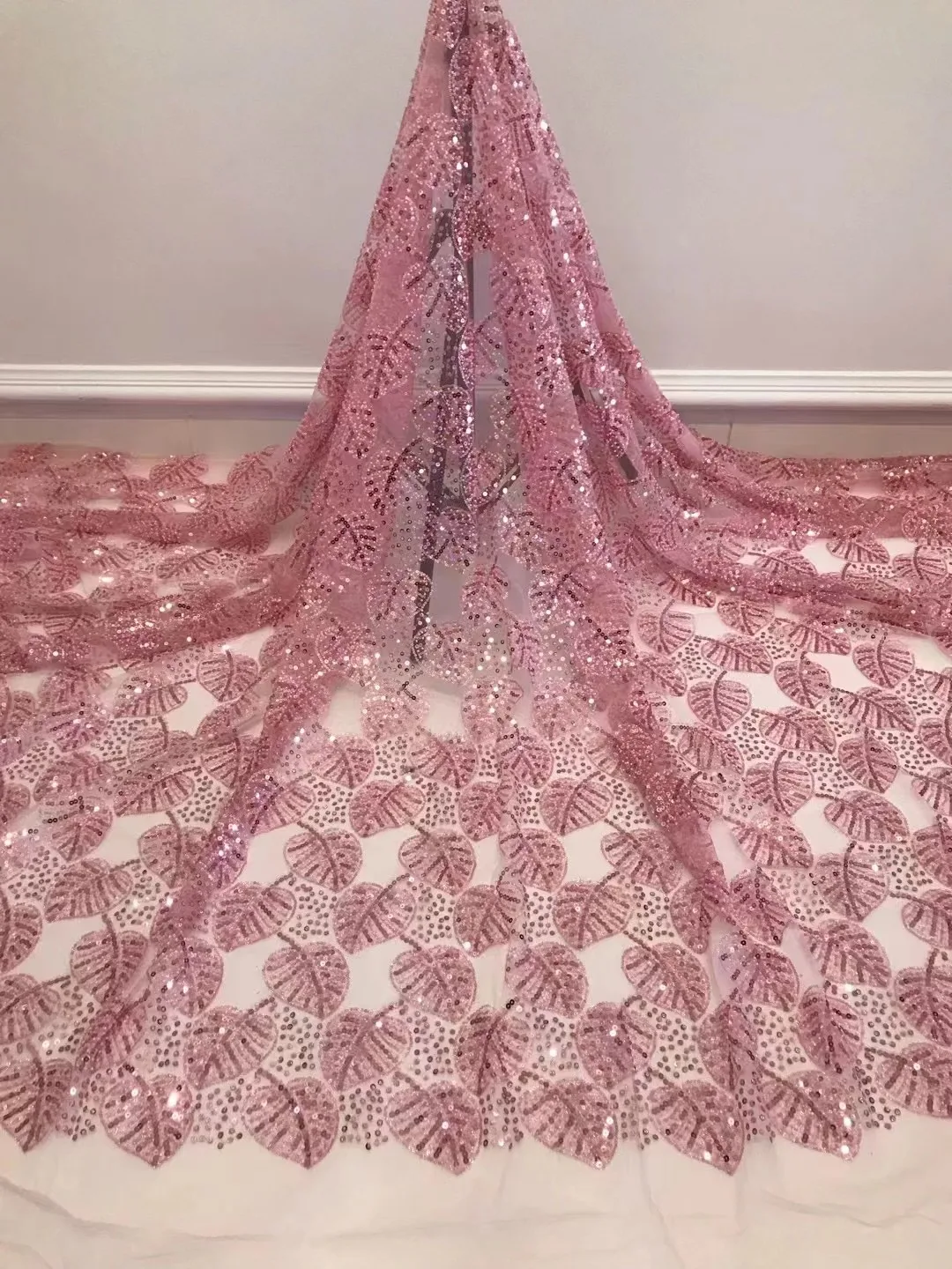 

Pink Sequins Lace Fabric 2023 High Quality African Lace Fabric For Party Nigerian Embroidery Wed Lace Fabric Diy Sew