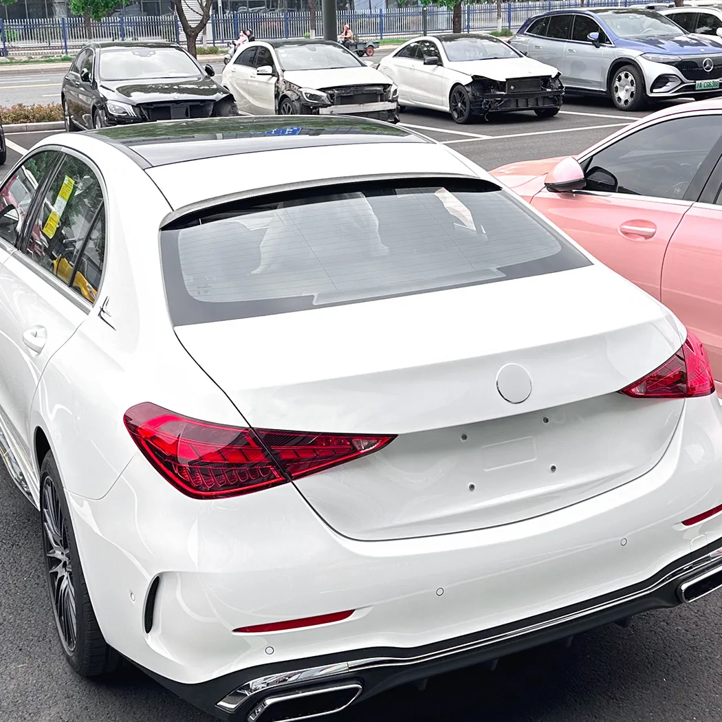 Для Mercedes W206 Sedan C-Class 4DOOR C200 260 C43 C63 AMG 2022 + глянцевый черный задний спойлер на крышу