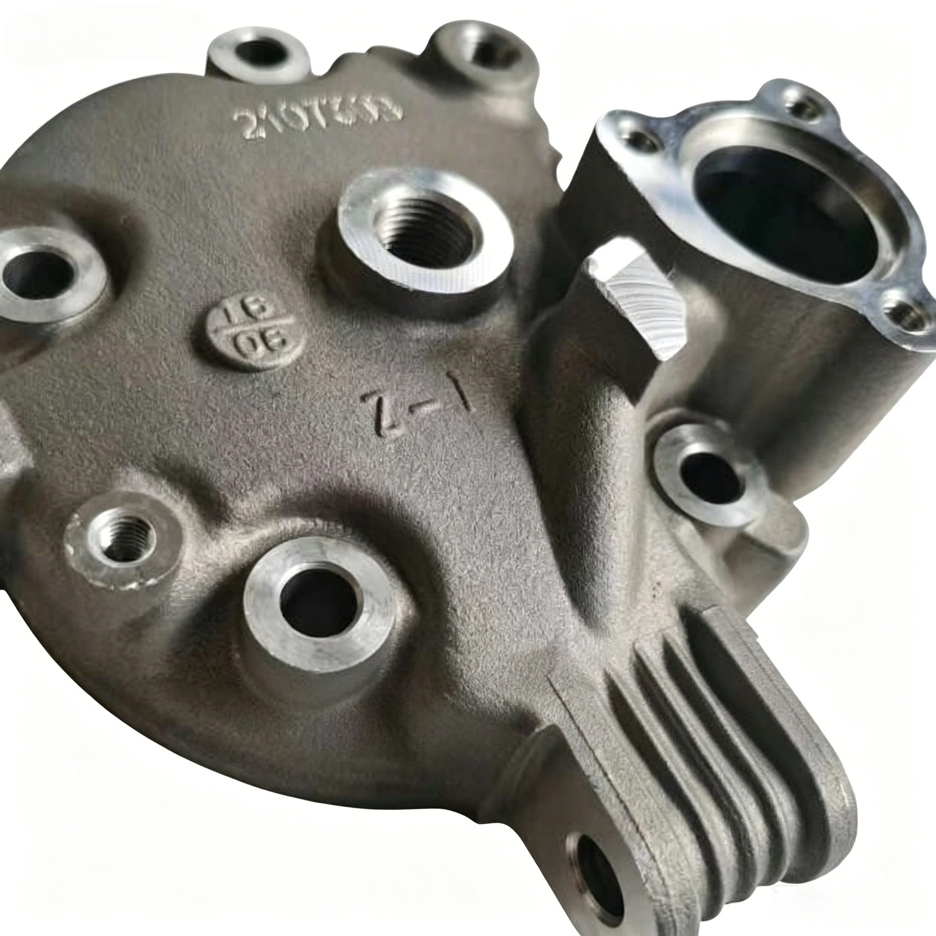 Фото Для Hengjian two-punch 250 Kvis, головки цилиндров Xinguizun LONCIN MT250, DT230, крышки головок цилиндров. №2