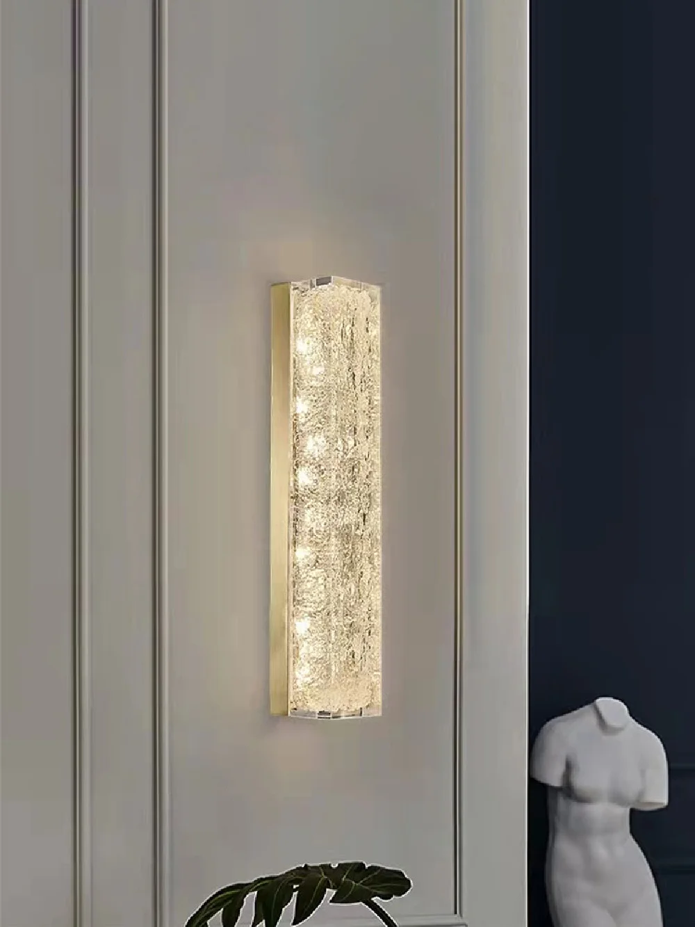 

Modern Copper Light Luxury Wall Lamp Nordic Living Room Background Wall Bedroom Bedside Study Aisle Indoor Decor LED Wall Light