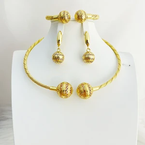 Gold Colour Plated Necklace Earring Set Beautiful Fashion Trend Sweet Romantic Party Wedding