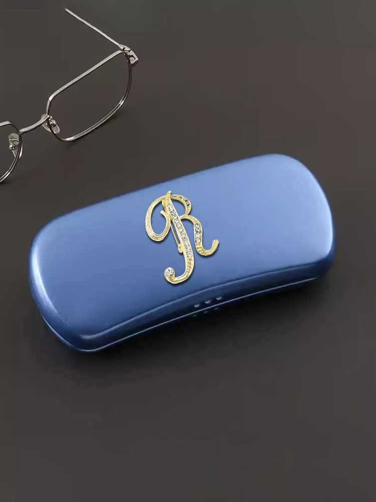 

Индивидуальные стильные металлические чехлы для очков, безопасные персонализированные имена клиента, золотые буквы: белый Алмазный Стиль