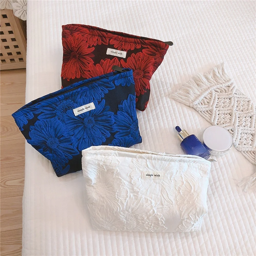 

Flower Printed Women Cosmetic Bag Pencil Case Floral Girls Travel Necesserie Makeup Lipsticks Make Up Brushes Storage Bag Pouch
