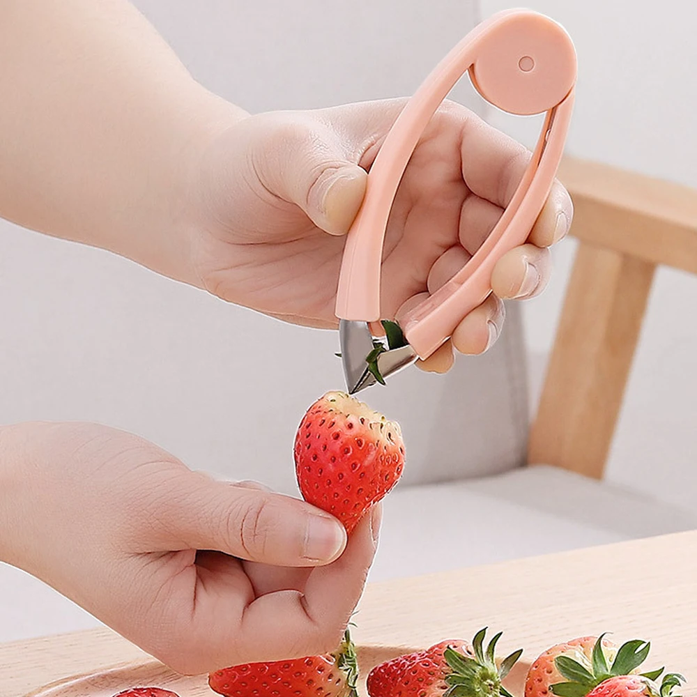 

New 1pcs Strawberry Steel Pineapple Eye Peeler Fruit and vegetable Practical Seed Remover Clip Fruit Tools Kitchen Gadgets