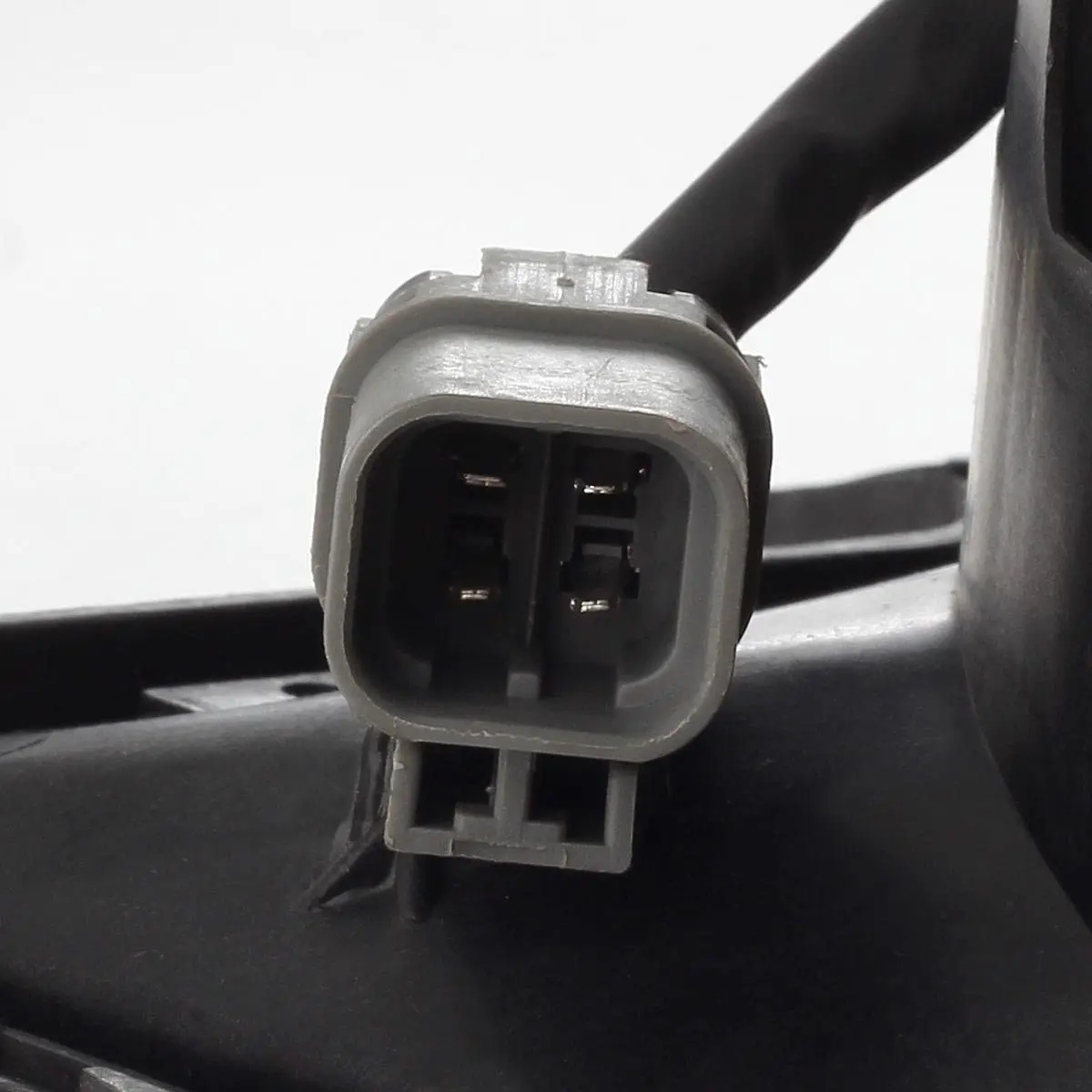 Вентилятор охлаждения радиатора и двигатель в сборе для 98-01 Nissan Altima л