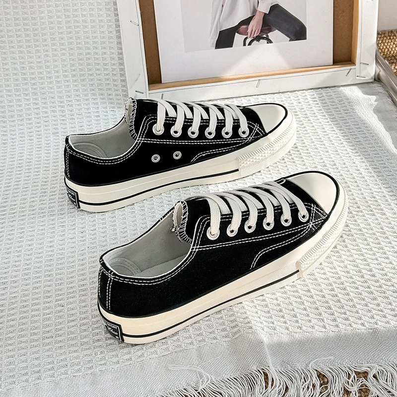 Кроссовки женские повседневные на лето 2024