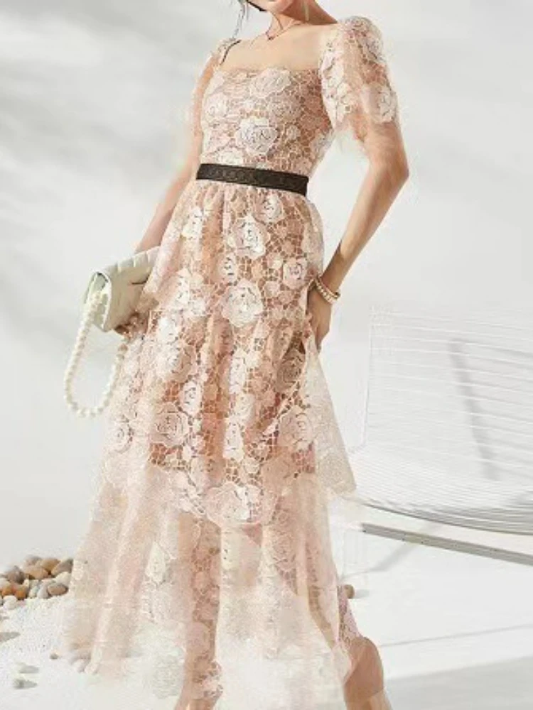 

Женское ажурное платье с открытой спиной, платье телесного цвета с розовыми кружевами и вышивкой, весна-лето 2023