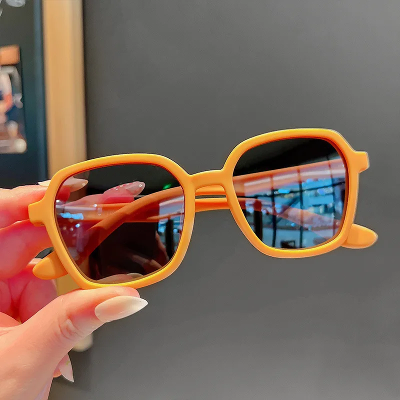 Квадратные детские солнцезащитные очки новые модные стильные для мальчиков и