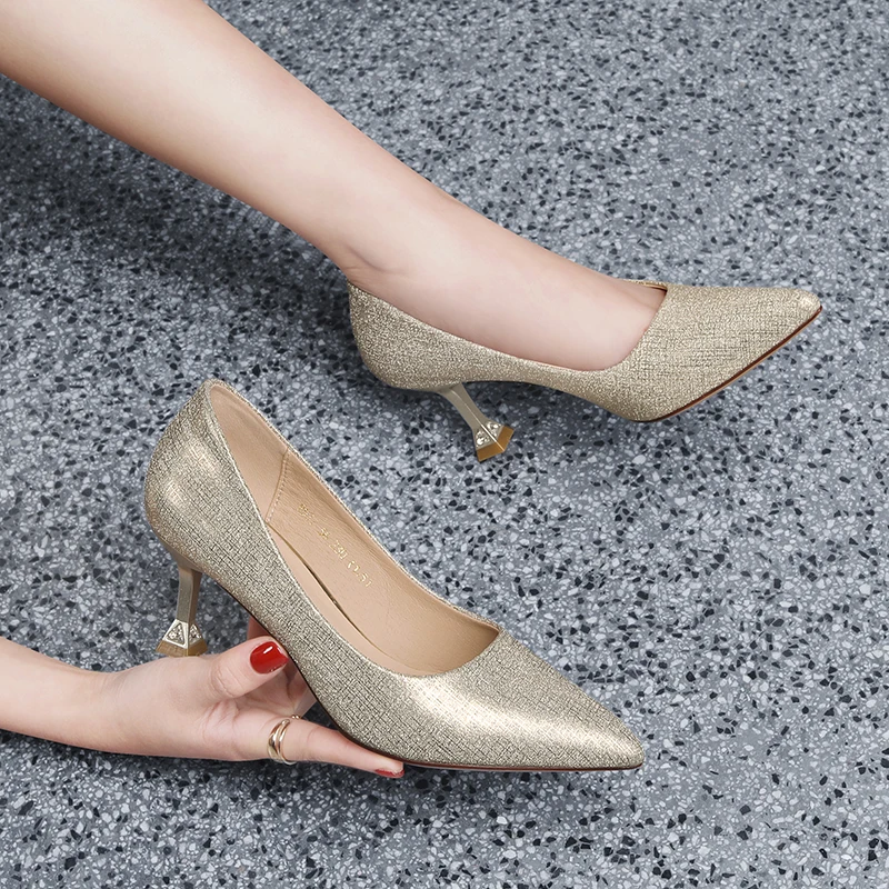 

Женские туфли из натуральной кожи, осень 2021, новые туфли из воловьей кожи с глубоким носком, на толстой подошве, большие размеры 35-39