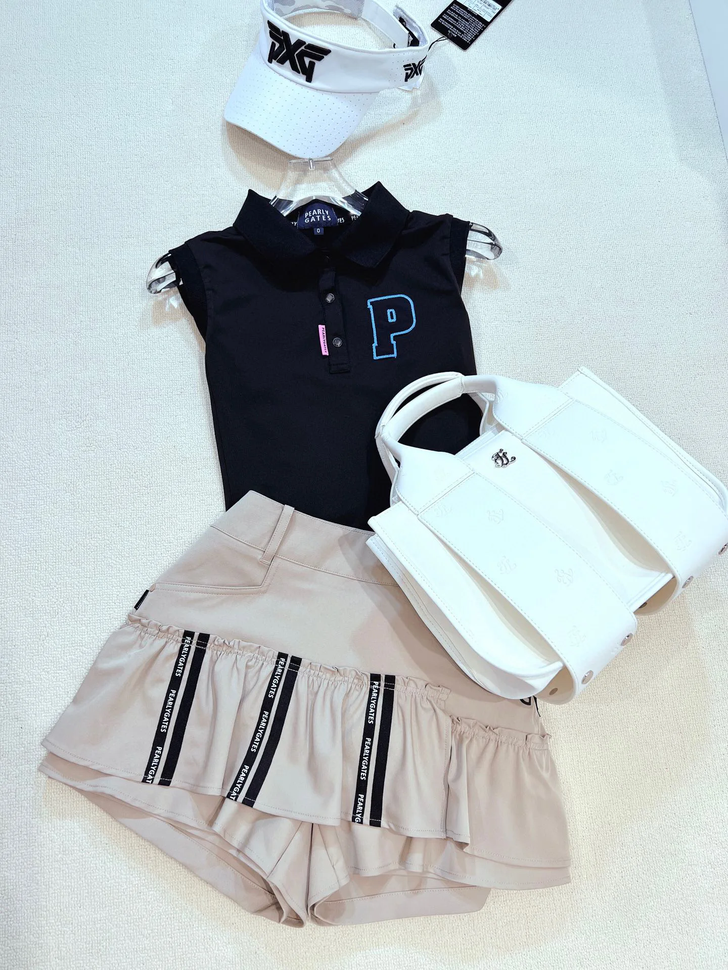 Spring/summer 2022 new golf women's short skirt sports function quick drying fabric large pleated shorts fashion women's dress