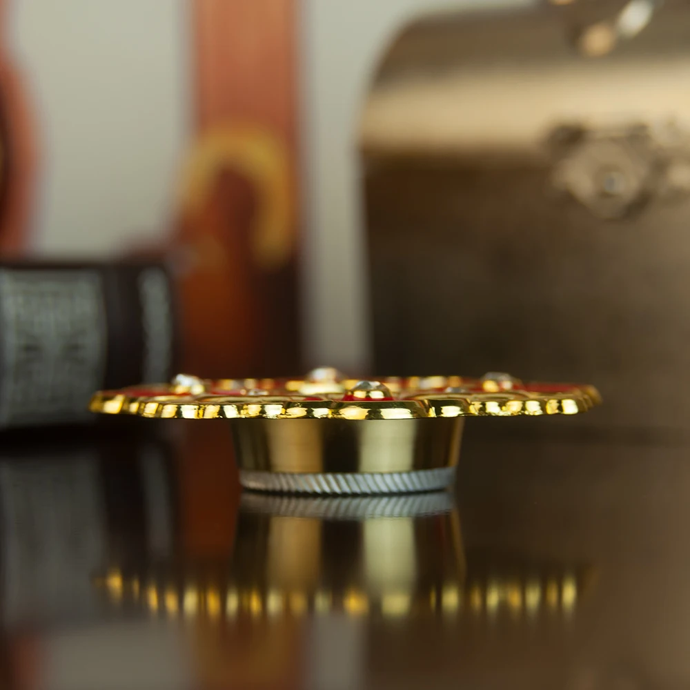 Gold Plated Monstrance With Shiny Polish Finishing Round Shape Embossed Design Excellent Quality Church Relic