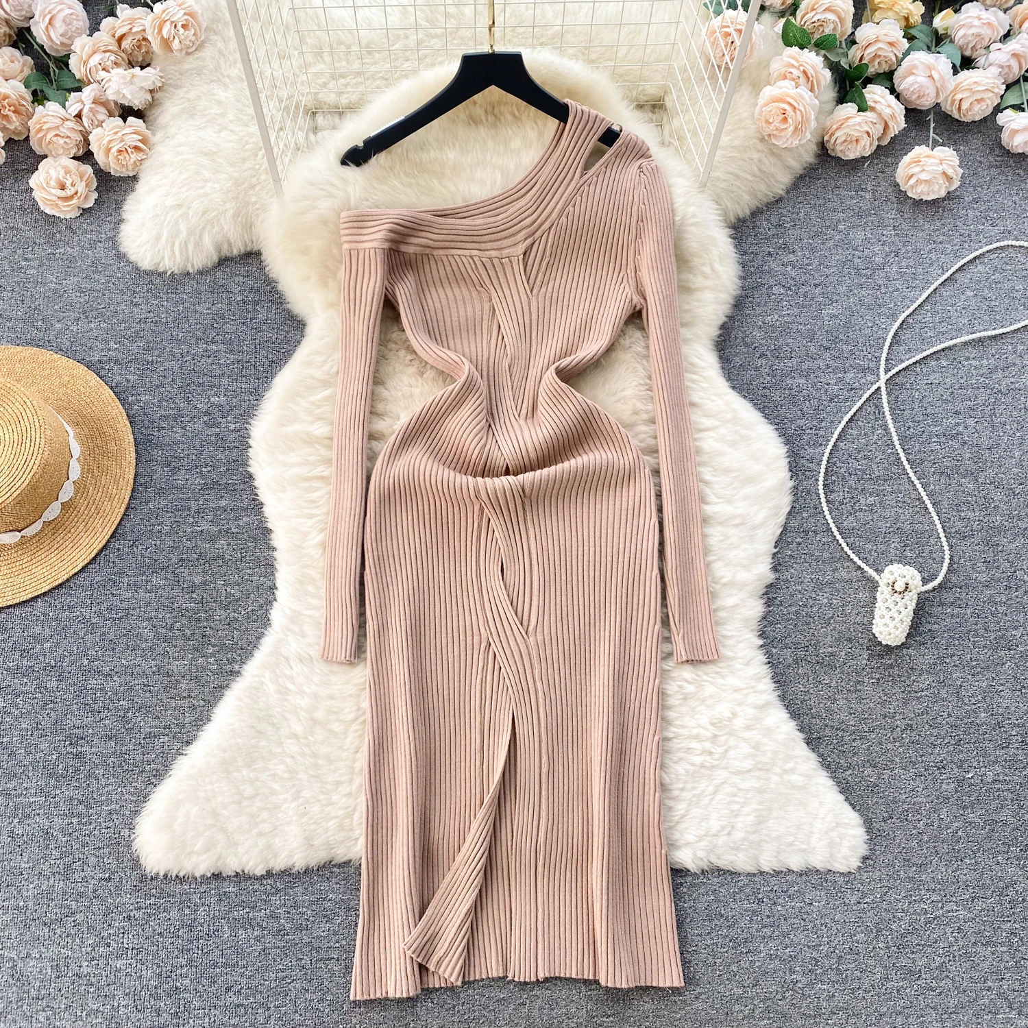 

Clothland Women Sexy Knitting Dress Skew Collar Inclined Shoulder Cut Out Long Sleeve Midi Dresses Vestido Mujer QD058