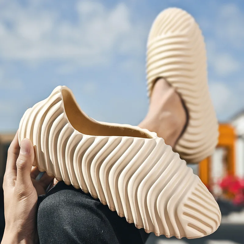 

Unisex Casual Sandals Thick-soled Beach Shoes Men's Fashion Flat Running Sandals Simple Travel Flip Flops Black Home Slippers