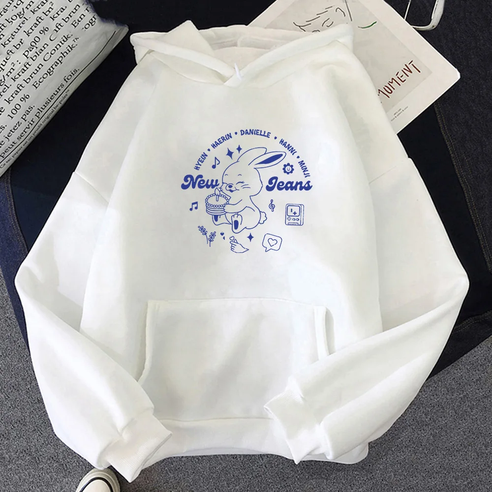 

New Jjeans Y2k Cute Anime Funny Cartoon Hoodies Men Harajuku Ullzang Kawaii Graphic Bunny Sweatshirts Winter Warm Hoody Female