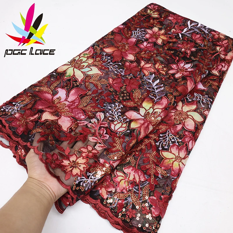 Рисунок 2 - Африканская кружевная ткань с блестками