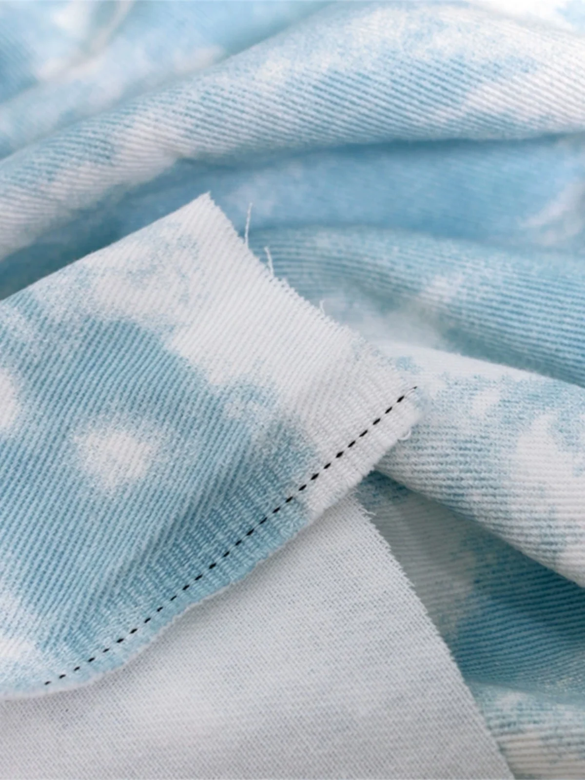 Handmade DIY Clothes Bag Fabric Pure Cotton Blue Sky and White Clouds Tie-dye Print Washed Denim