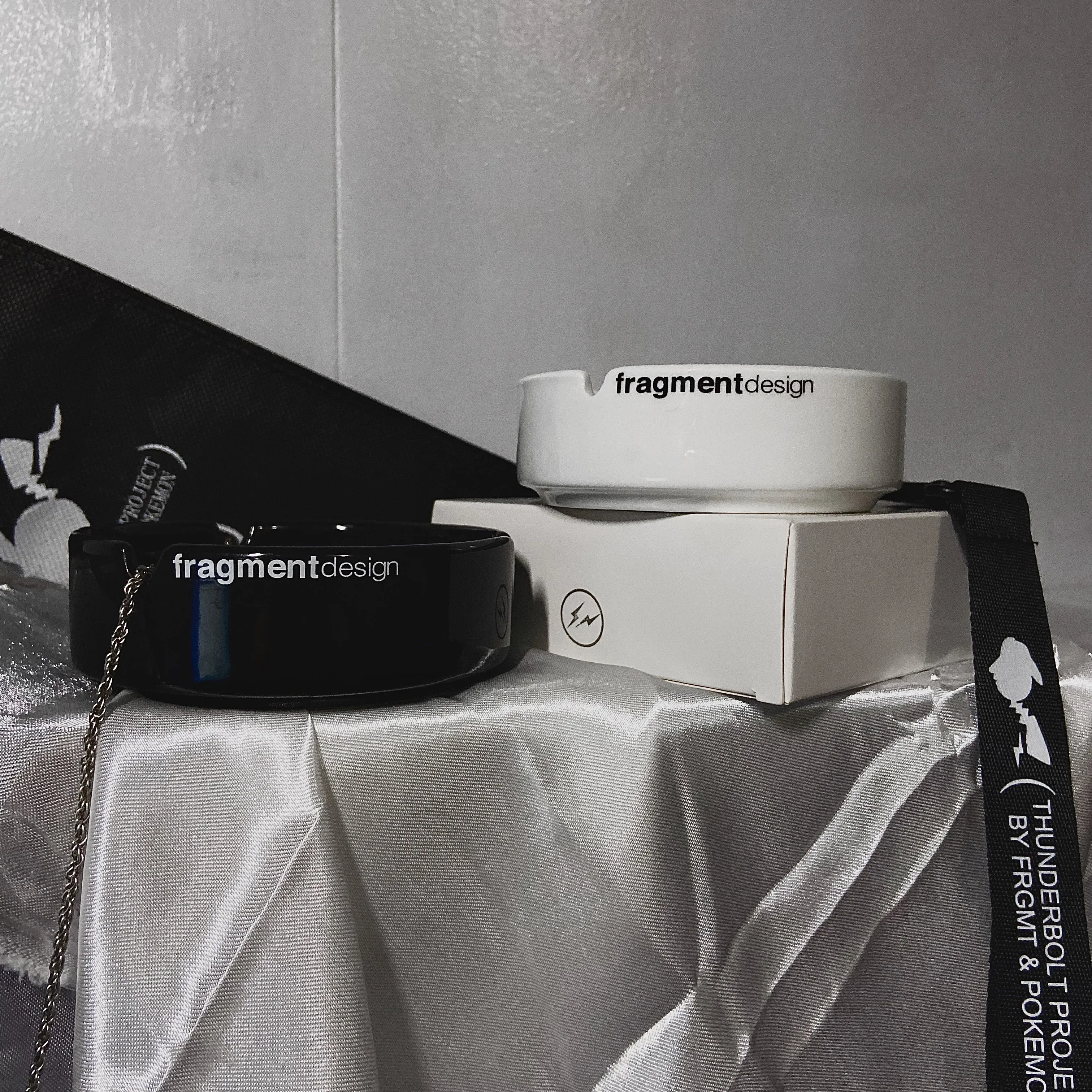 Фотолампа с керамической пепельницей в стиле ретро