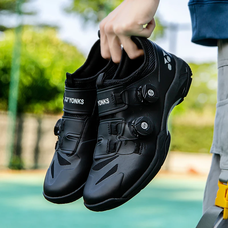New men's and women's universal comfortable light breathable double rotary buckle badminton shoes sneakers