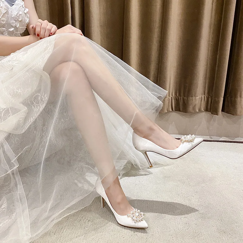 Женские атласные туфли на высоком каблуке 7 см | Обувь